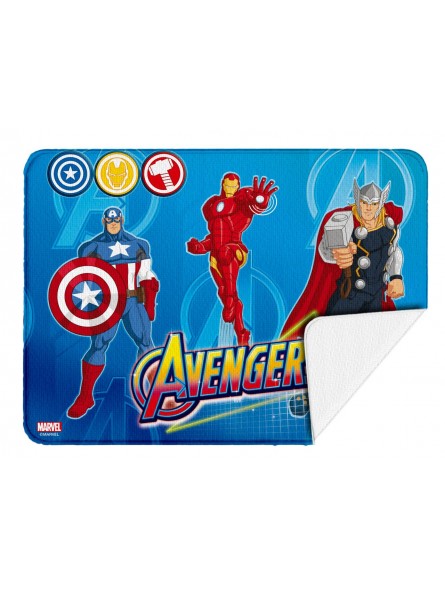 AVENGERS TOVAGLIETTA TESSUTO 40x30cm AV0834